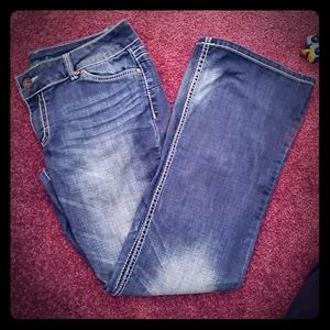 wrangler booty up jeans